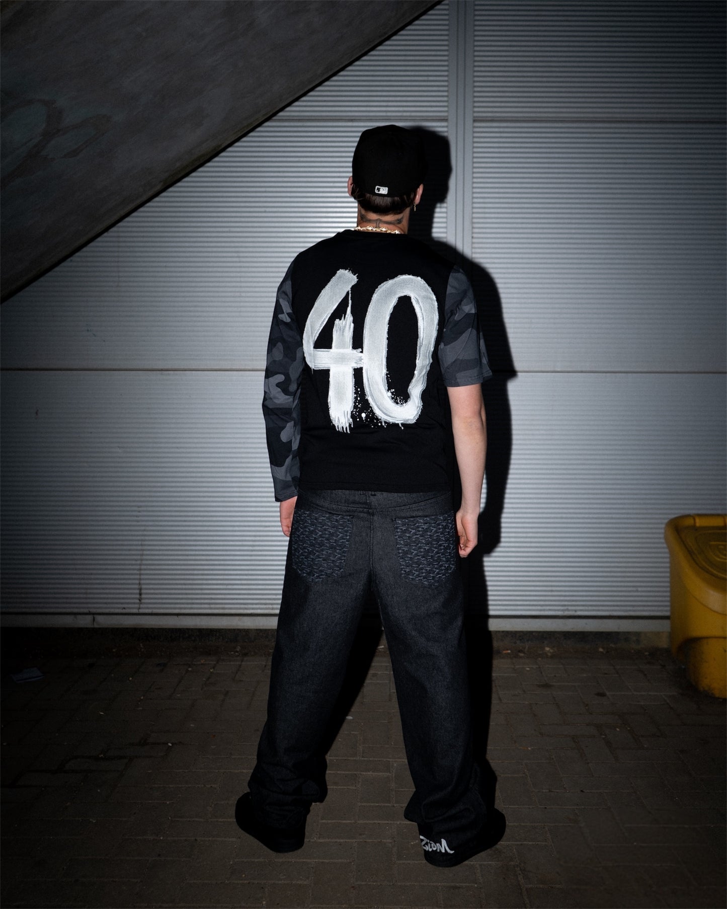 2 sleeve t-shirt